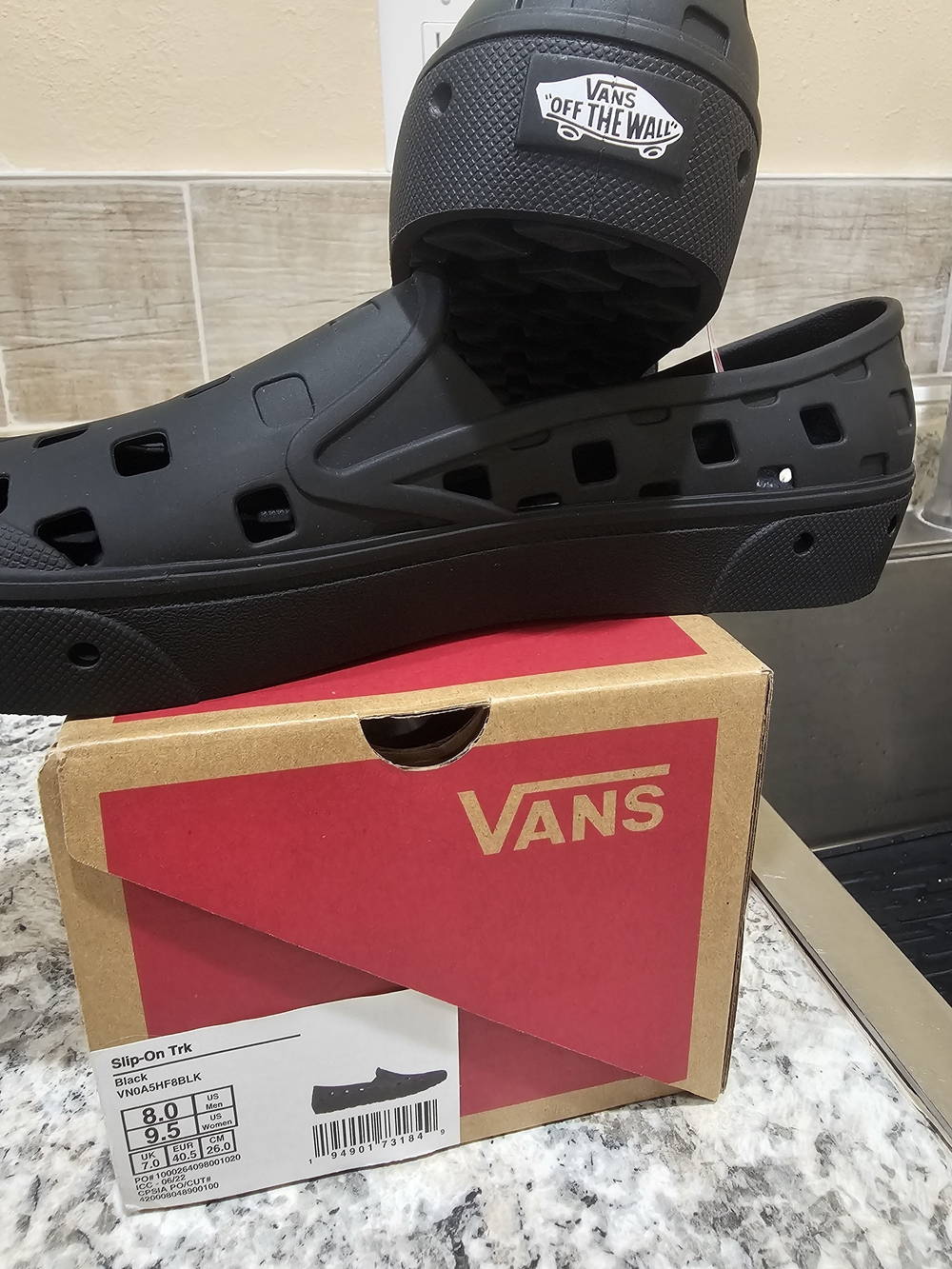 Vans 8/Unixes Black Slip-On Perforated Casual Shoes - Picture 8 of 8